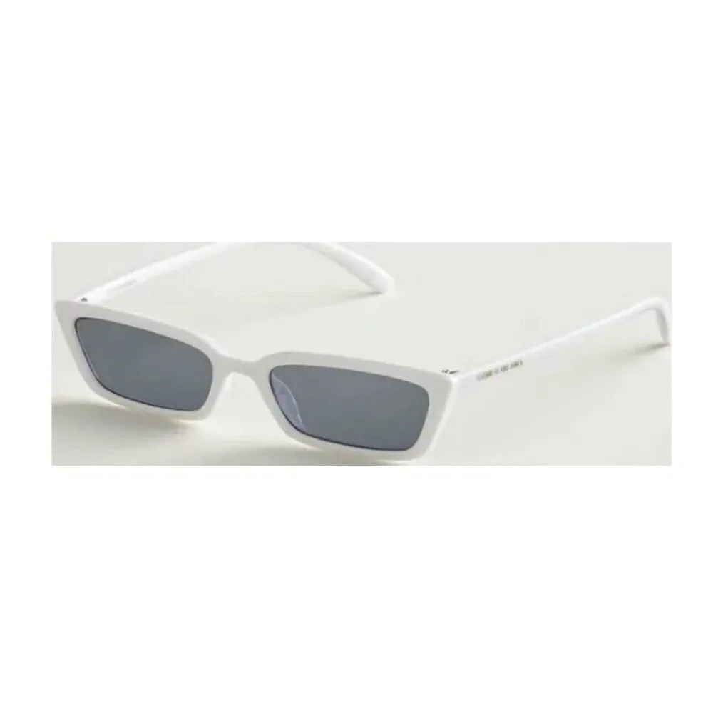 elizabeth and james white Small Rectangle frame black lens sunglasses wg01su03